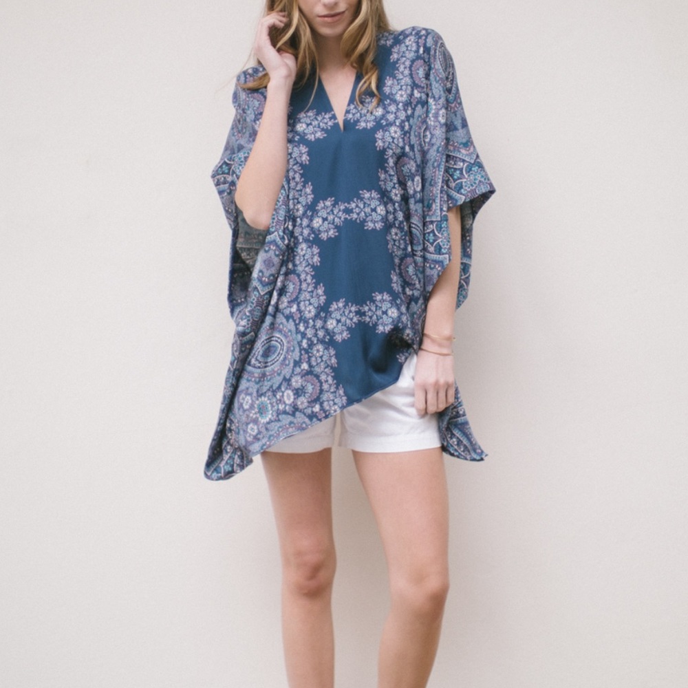 Sophia Reyes Paisley Caftan NWT